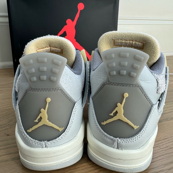 COPY - Pre owned PHOTON DUST Jordan 4 Craft - Picture 4 of 11
